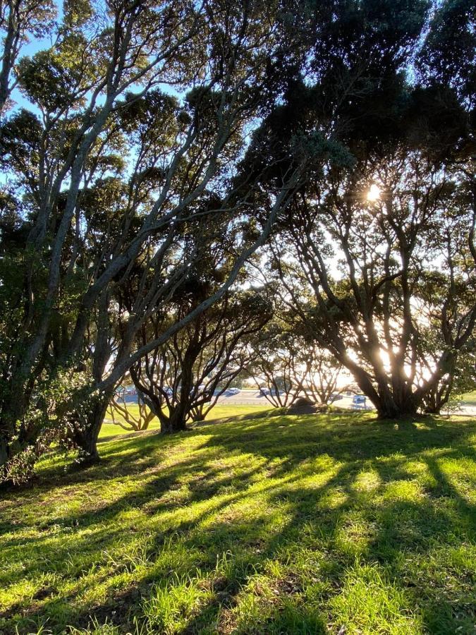 Apartamento Peaceful Mount Studio Moments To Beach & Downtown Mount Maunganui Exterior foto